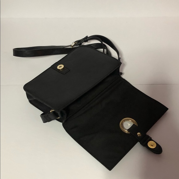 💛Forever 21 Faux Leather Crossbody Bag - Picture 2 of 5